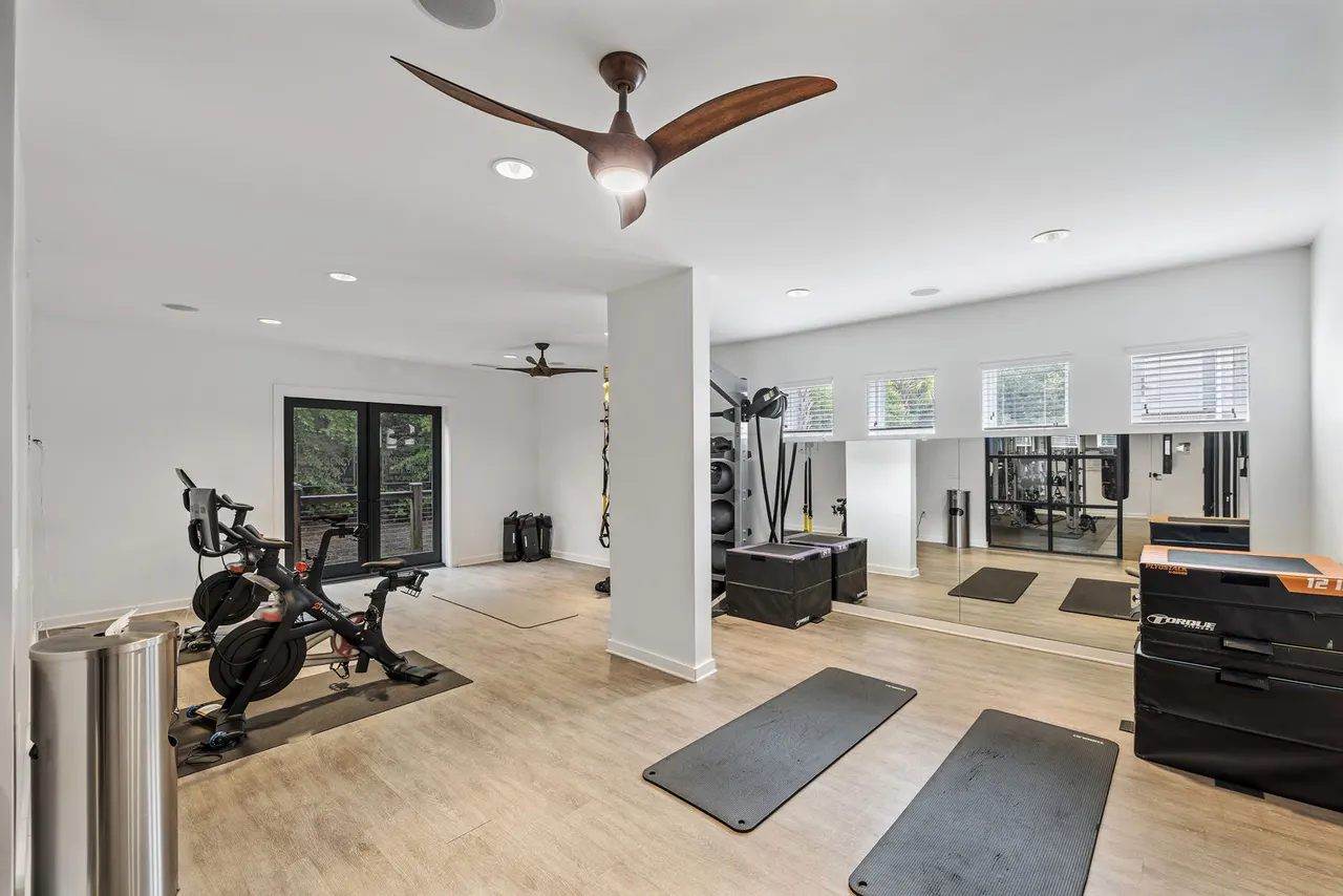 Palmetto Place Condominium