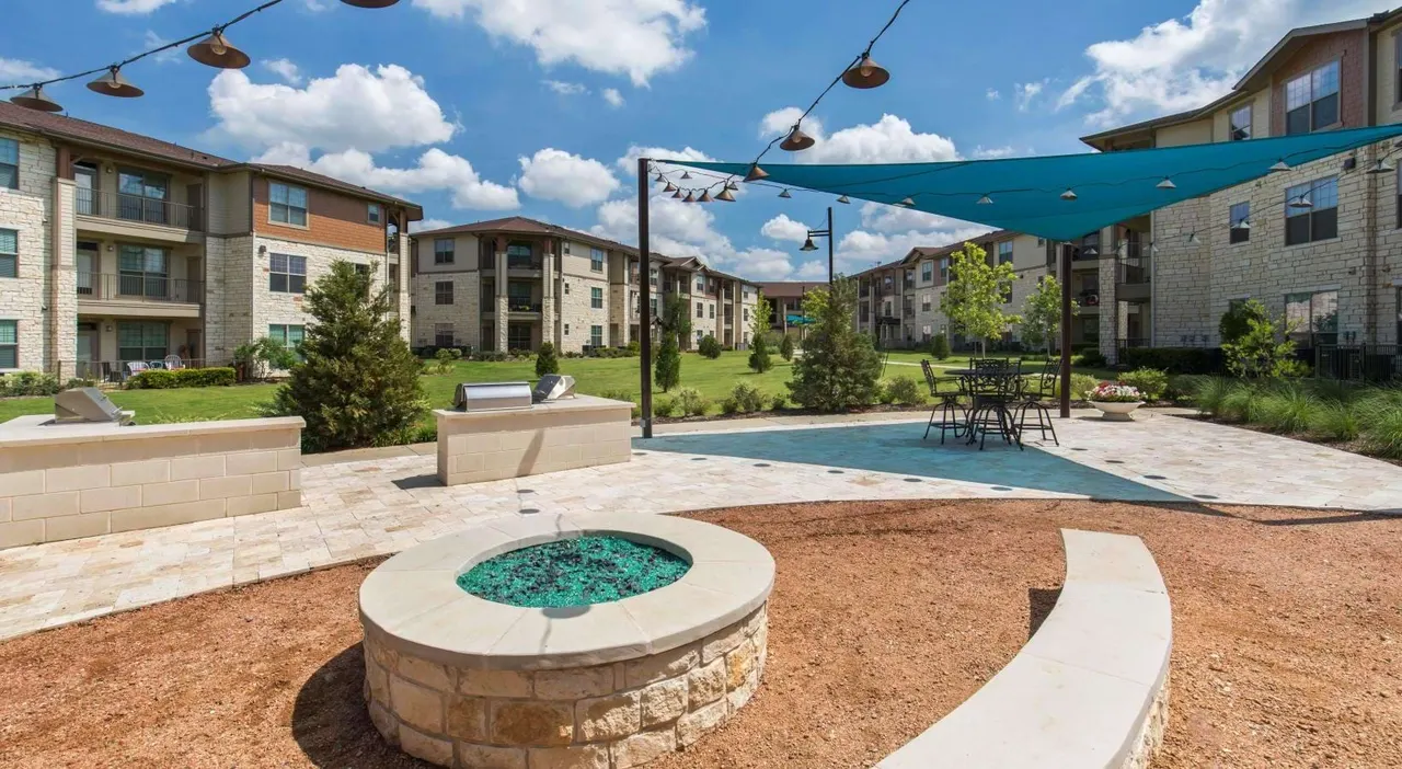 The Ellis Apartments