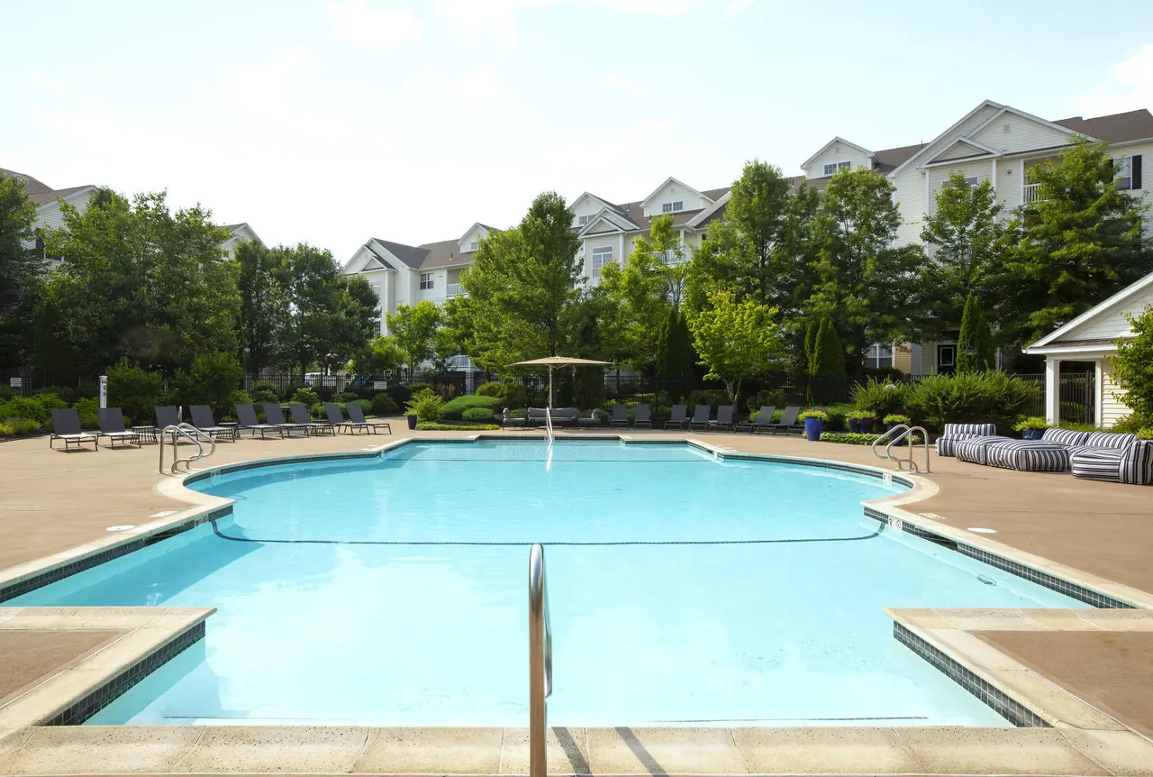 Stone Gate Apartments