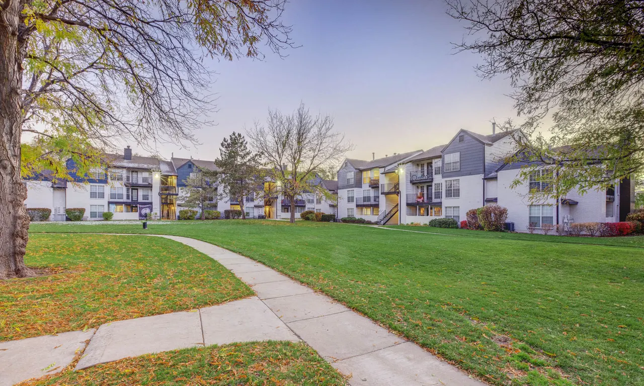 Riverbend Apartments