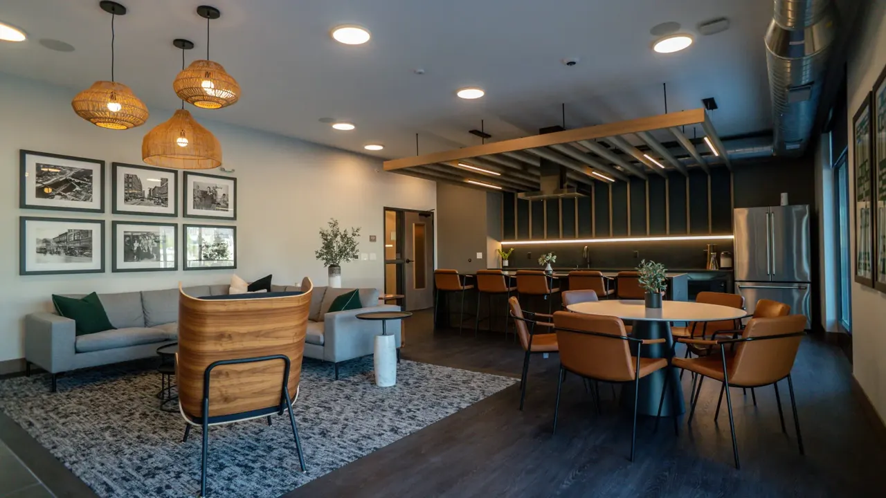 The Scenic Apartments
