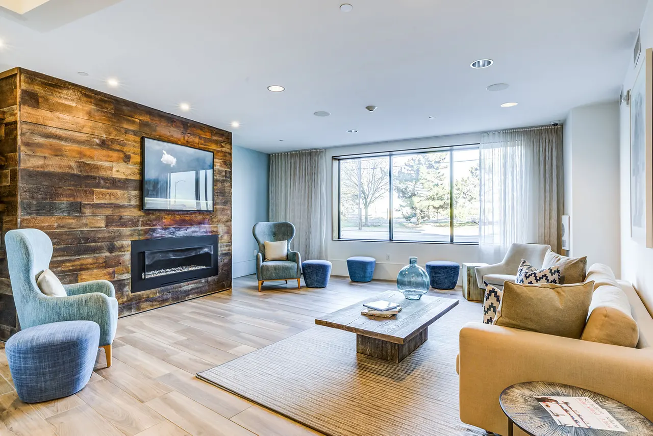 Ocean 650 Apartments