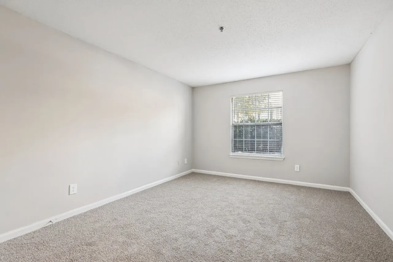 Gregory Lane Apartments