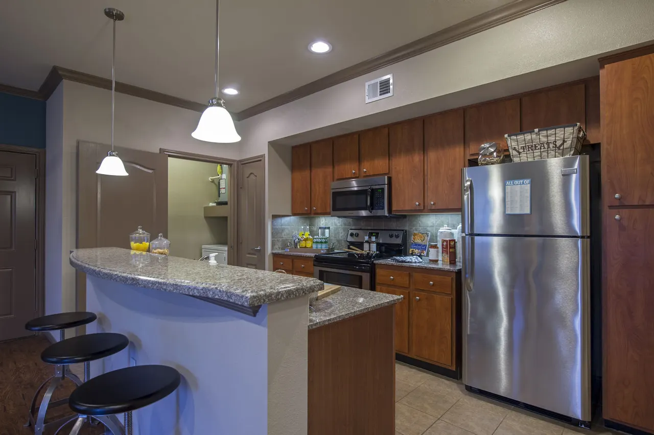 Montage at Cinco Ranch Apartments