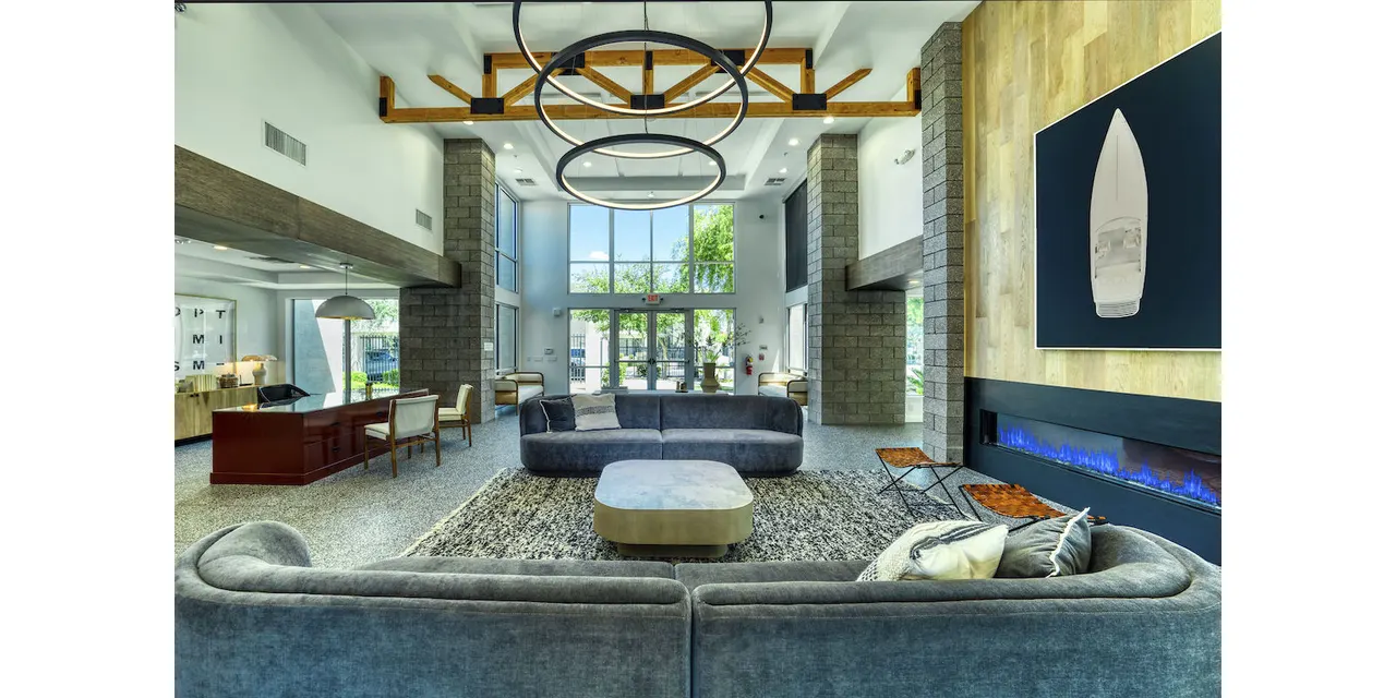 Seven Luxury Apartments