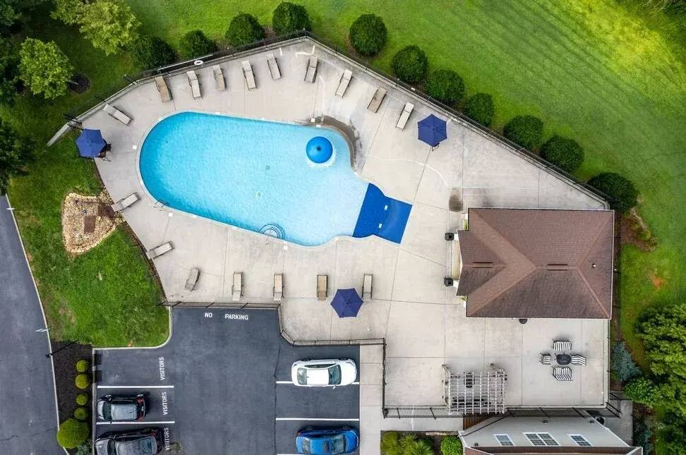 Legacy Pointe Apartments