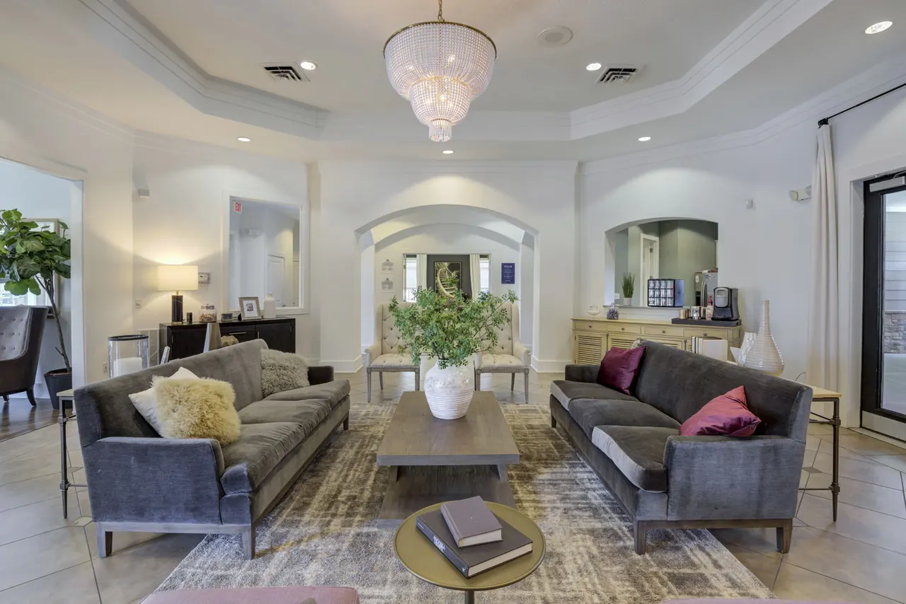 The Vinoy at Innovation Park Apartments
