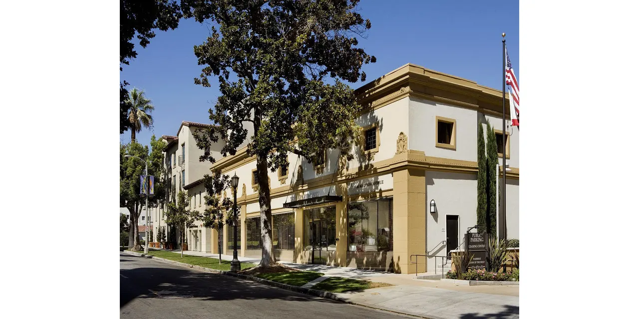 Trio Apartments