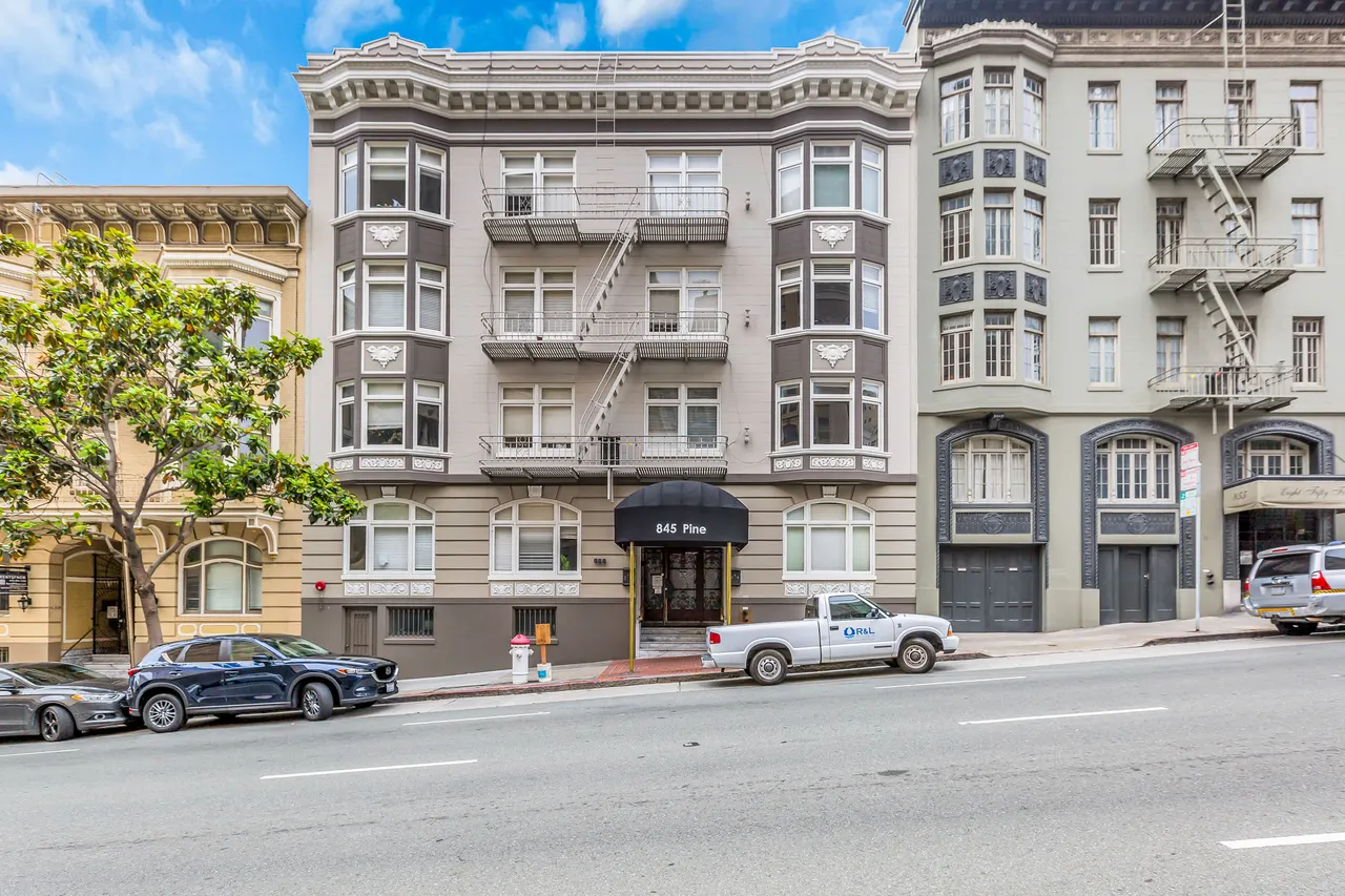 845 Pine Apartments