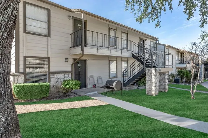 University Cove Apartments
