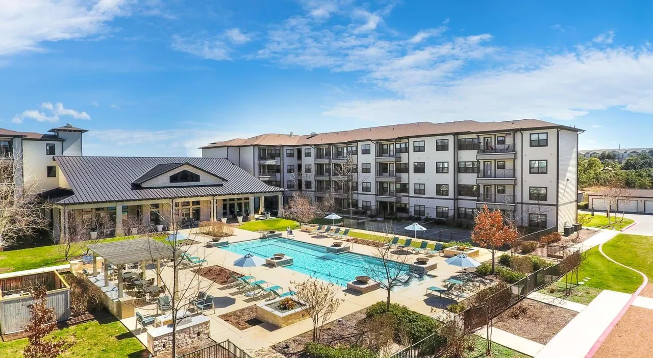 Solea Alamo Ranch