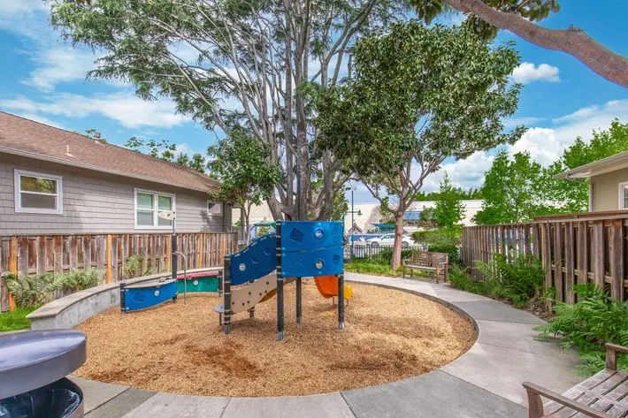 Oak Walk Apartments