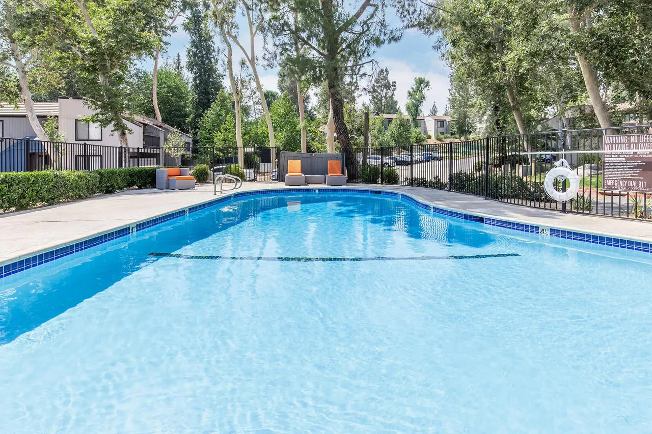 Sycamore Canyons Apartments