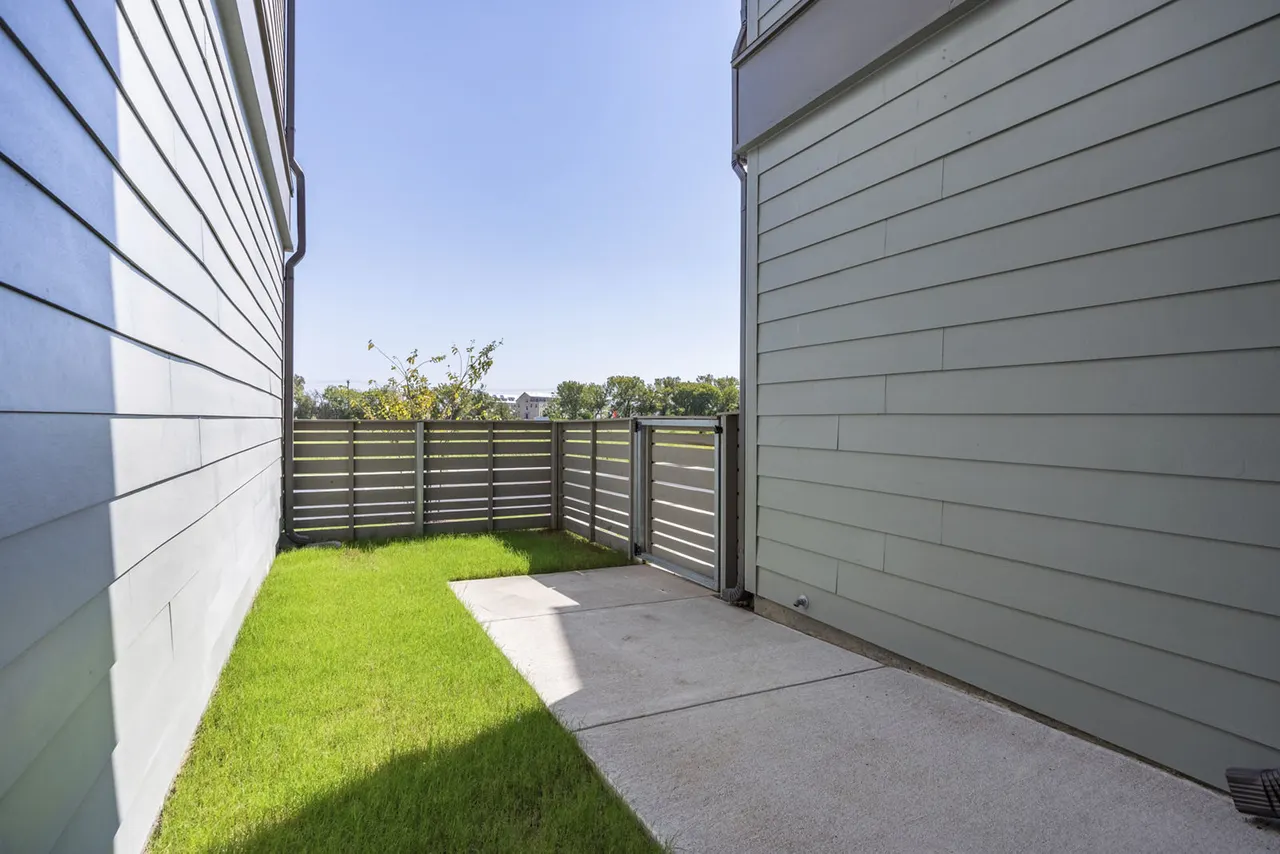 Escalon Townhomes