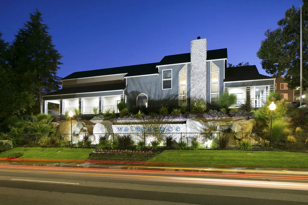 Waterscape Apartments