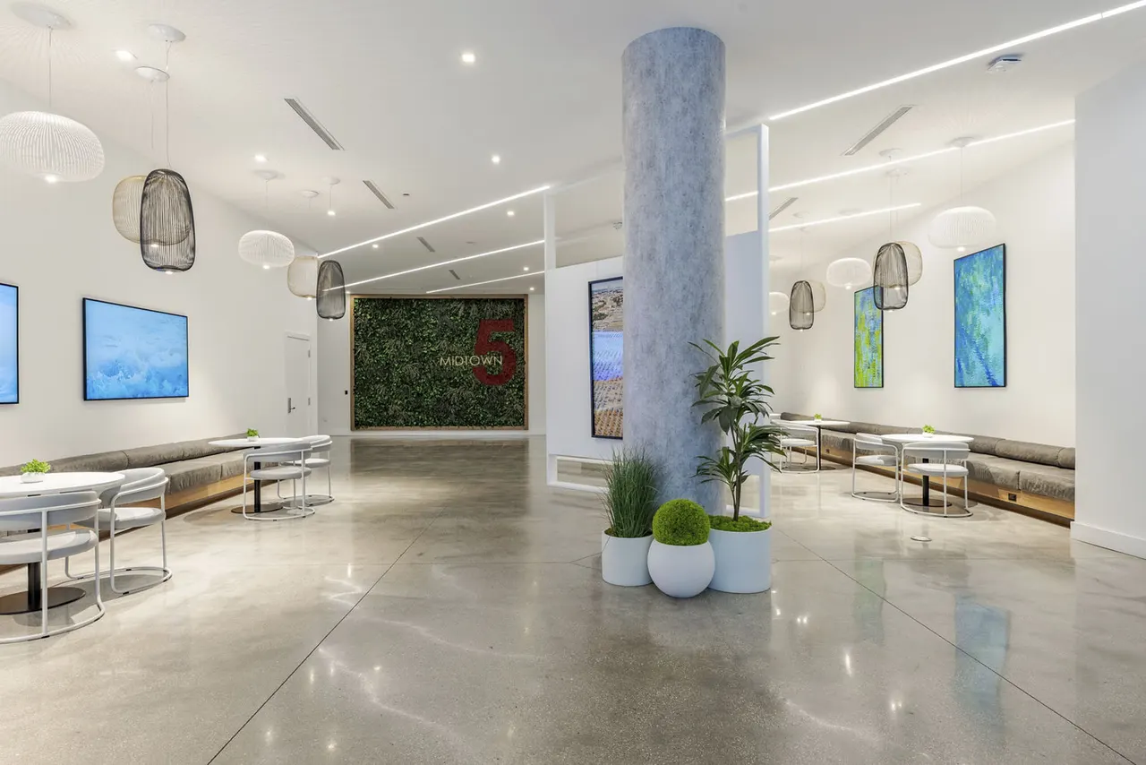 Midtown 5