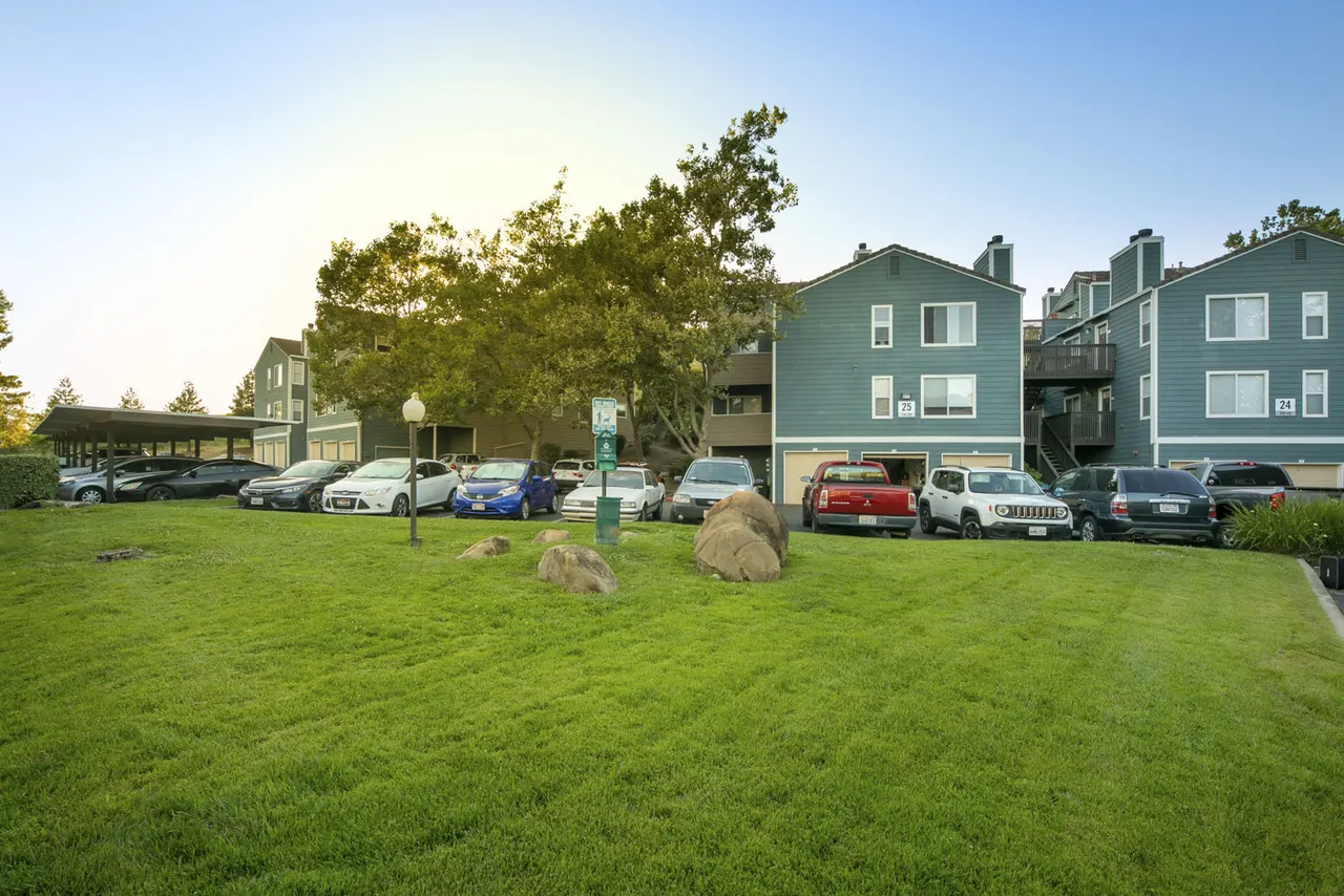 Waterscape Apartments