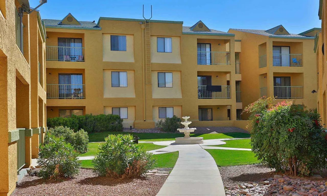 Silverado Apartments