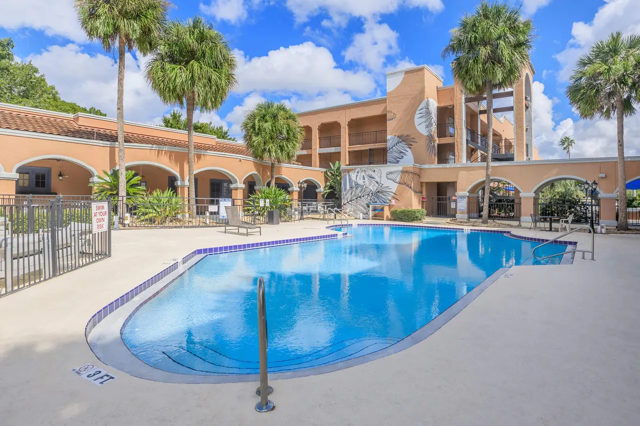 Vivo Living Kissimmee
