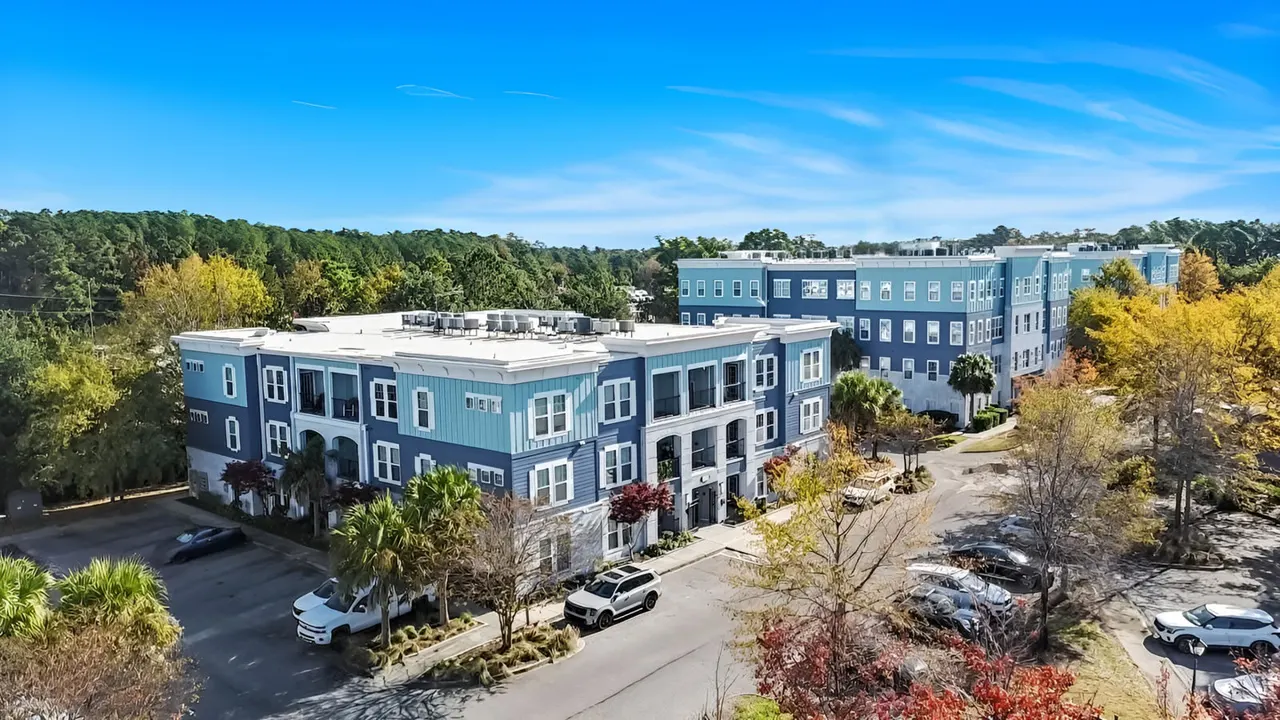 Palmetto Place Condominium