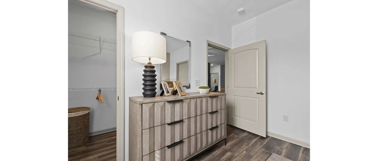 Pringle Square Apartments