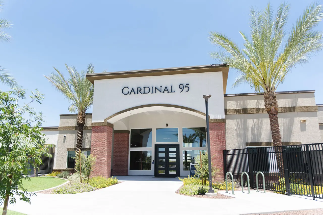 Cardinal 95 Apartments