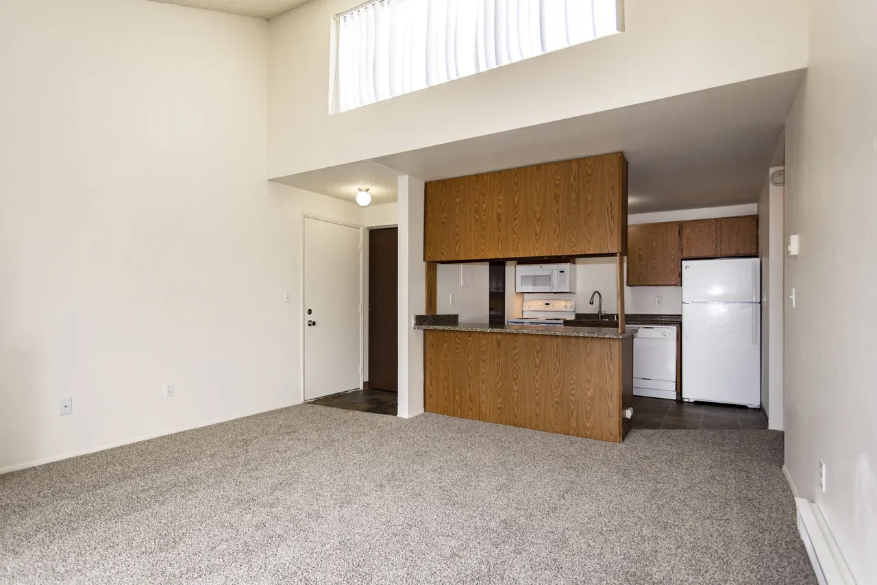Highlander Apartments