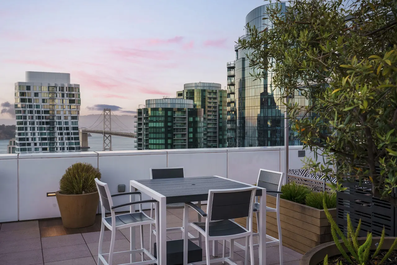 Transbay Block 8 - Affordable Apartments