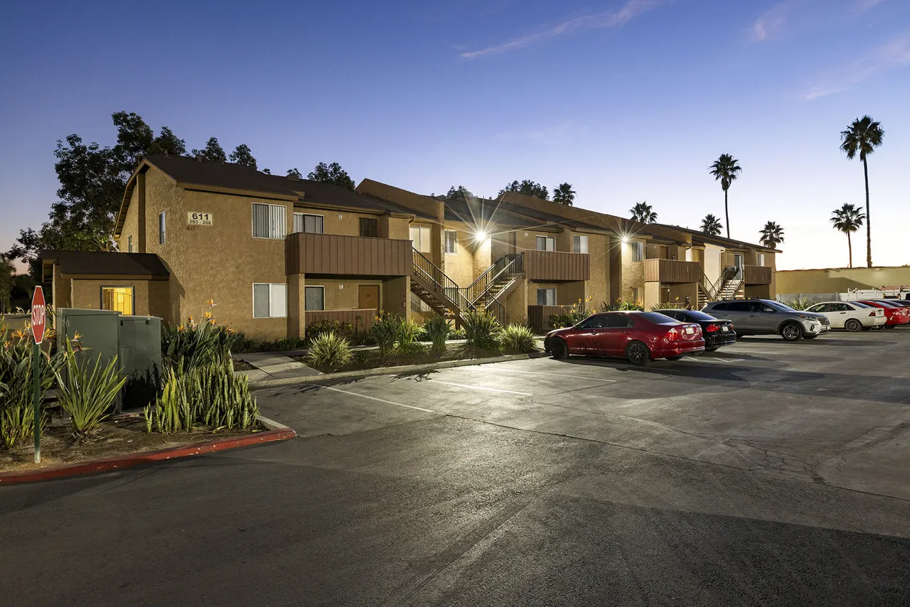 Ocean Breeze Apartments