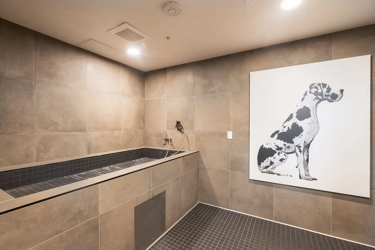 Prado Apartments