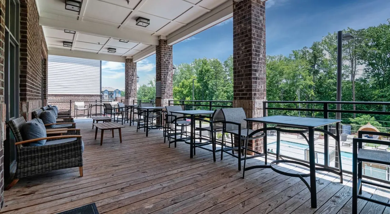 Aventine Apartments