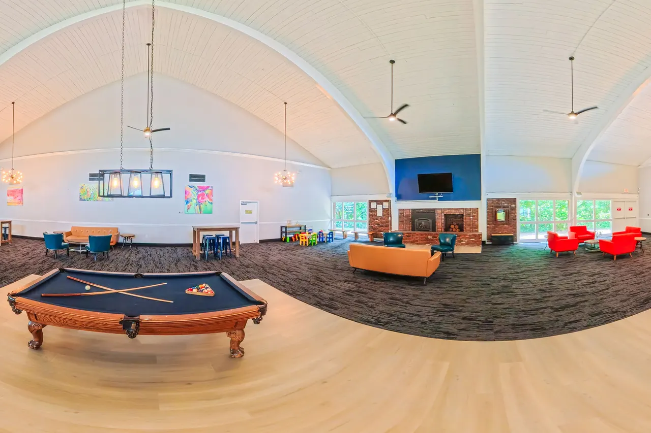 WoodCliff Estates Apartments