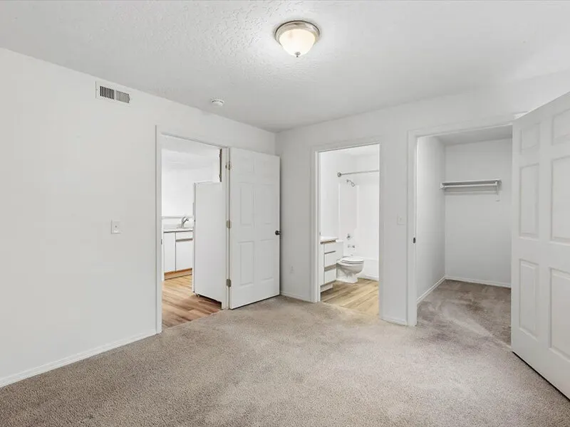 Shaw Mountain Apartments