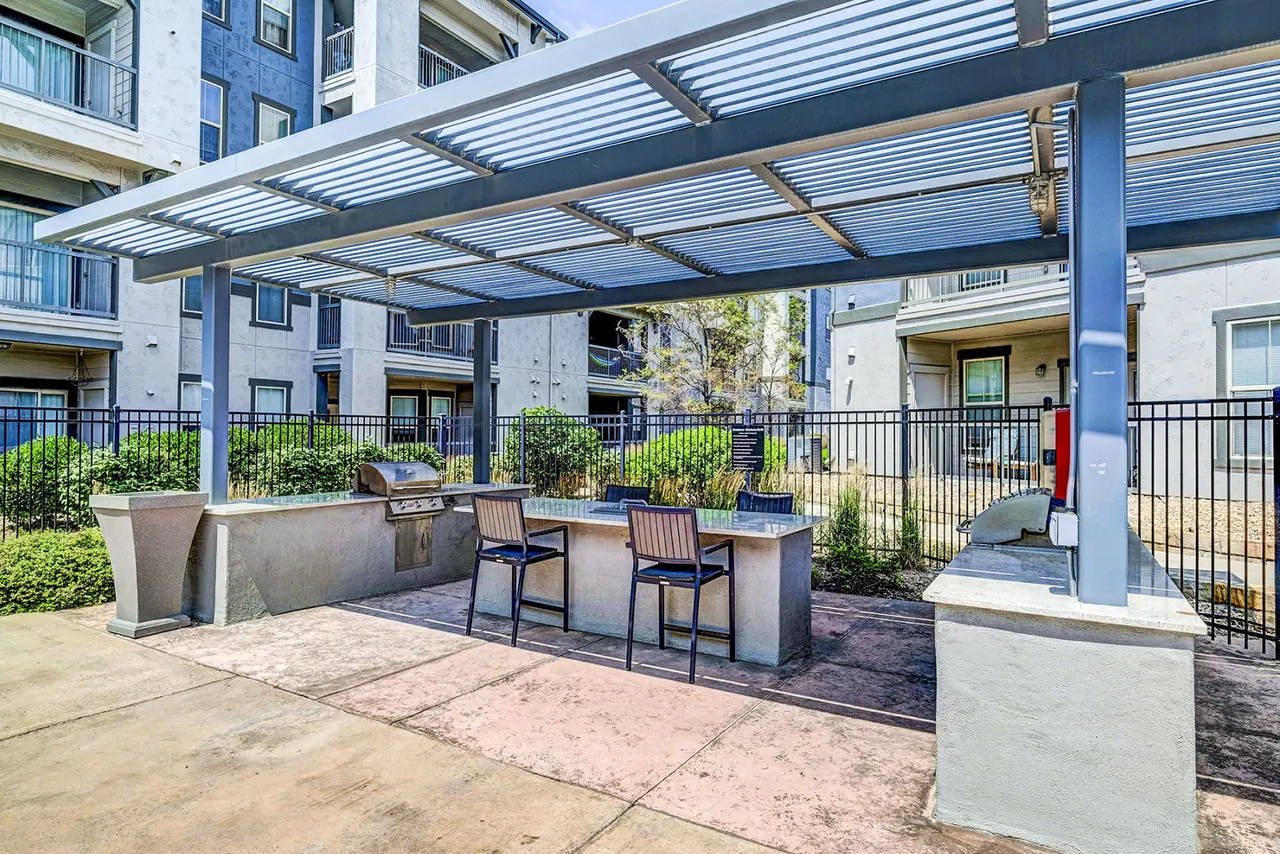 Avana on the Platte Apartments
