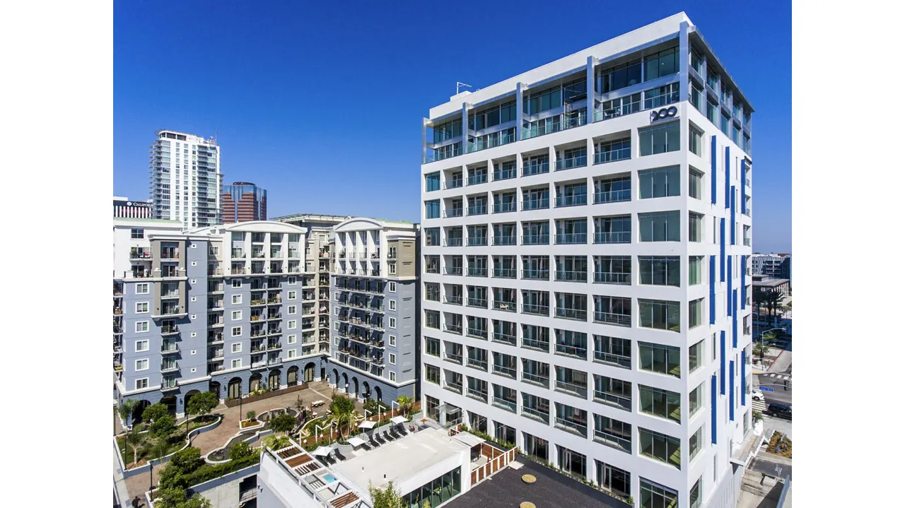 200 West Ocean