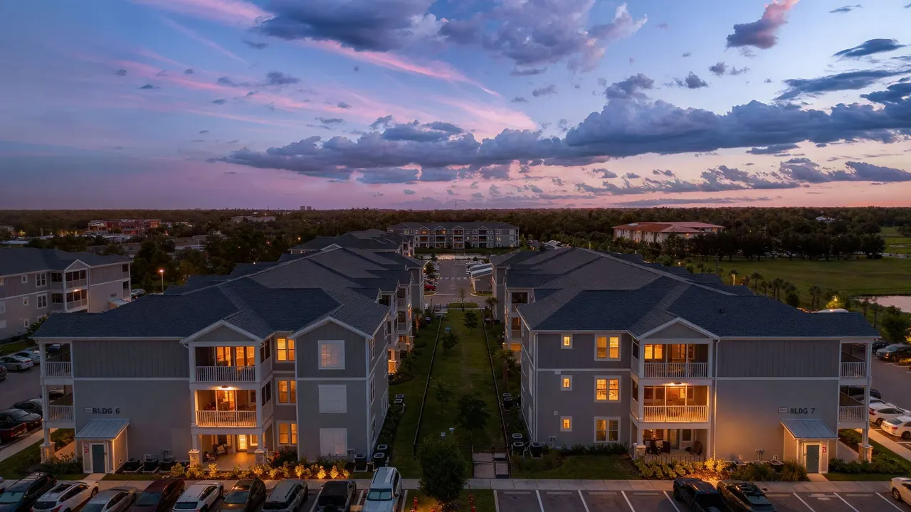 Springs at Daniels Parkway Apartments