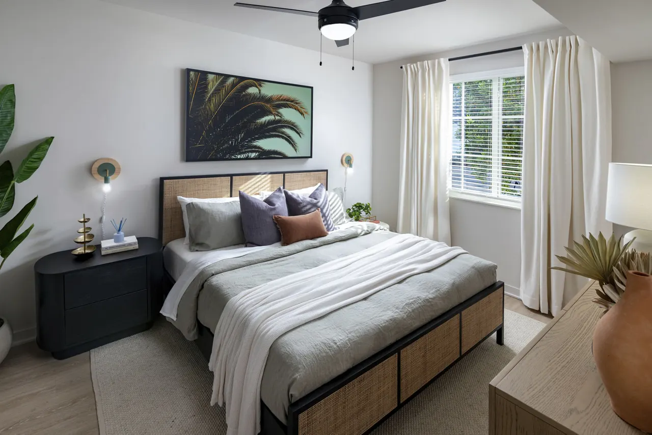 Marlowe Naples