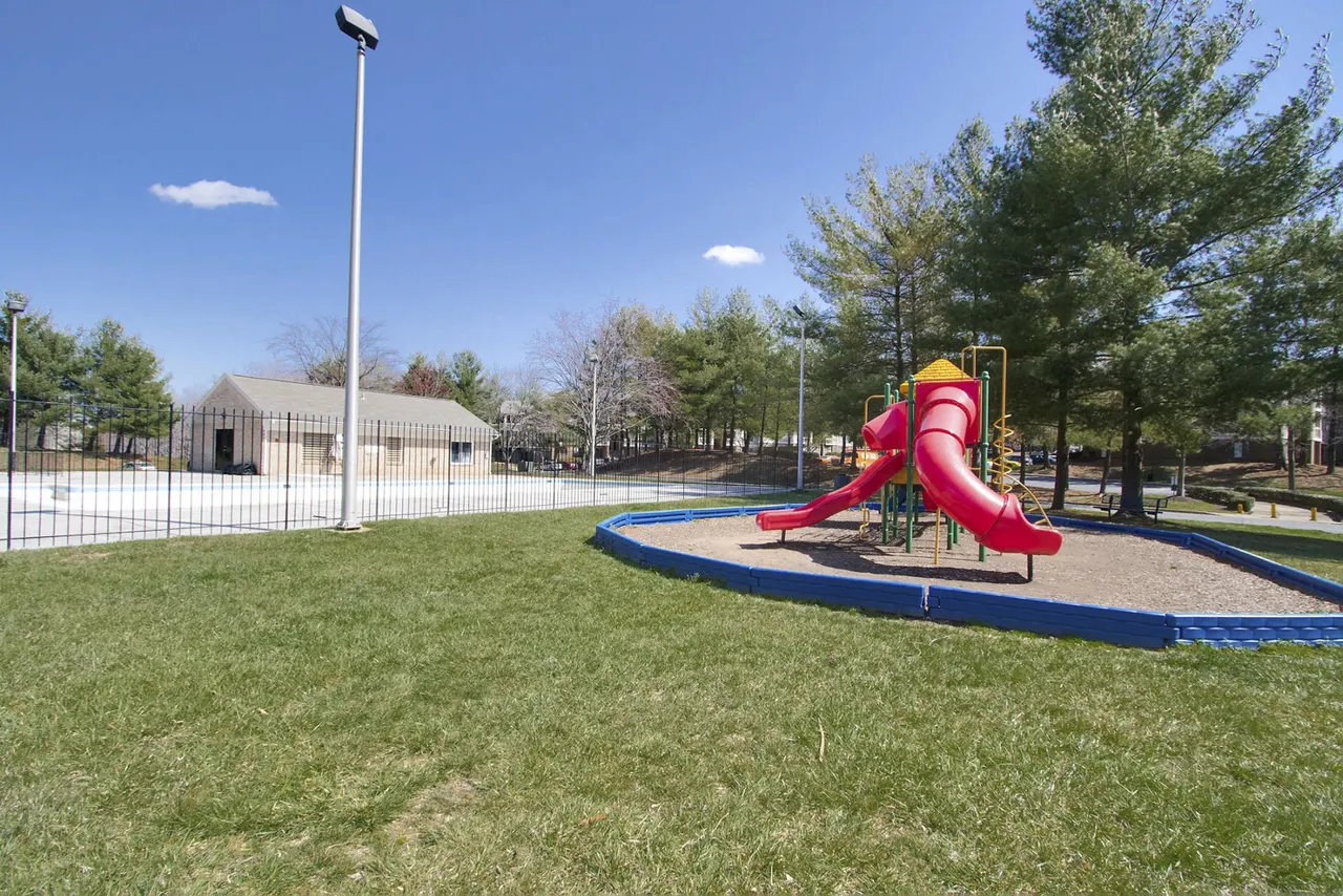 Stoney Ridge Apartments