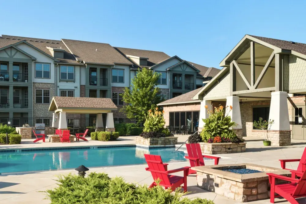 Boulders at Overland Park Apartments