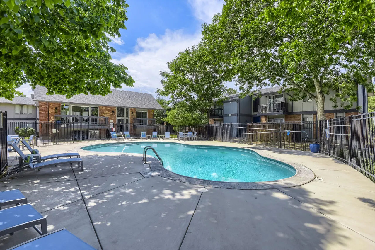 Forest Cove Apartments