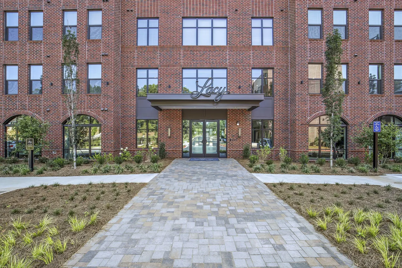 The Lacy at South Main Apartments
