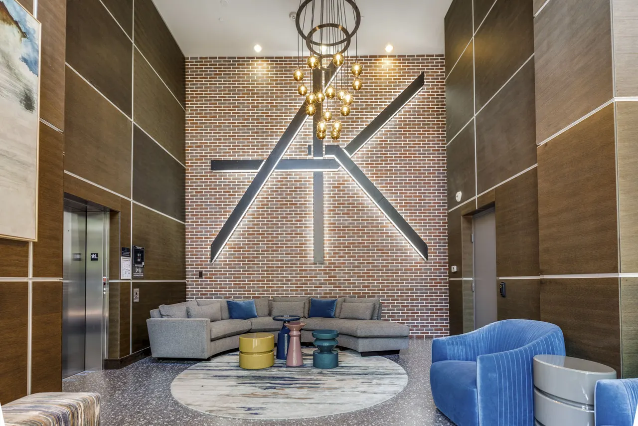 The Armstrong at Knox
