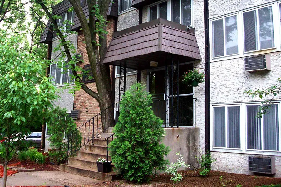 Greenway Commons