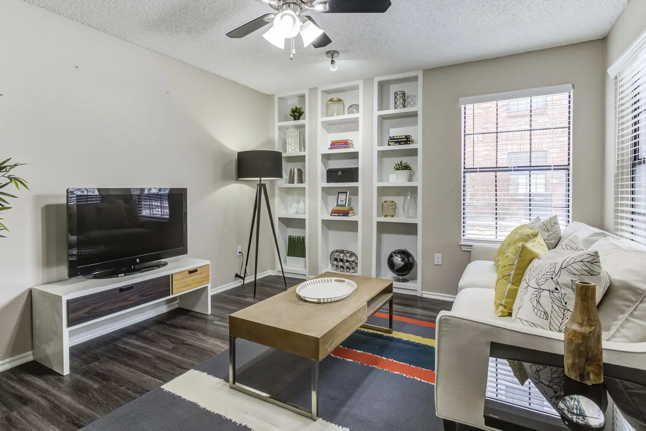 Stratford Station Apartments